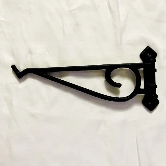 Cast Iron Cantilevered Swivel Decor Hook - Picture 3 of 8